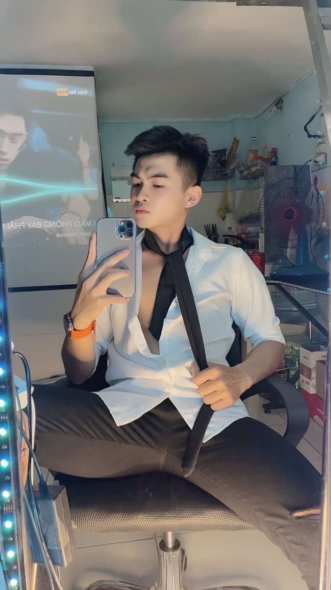 Trí Hào tweet media