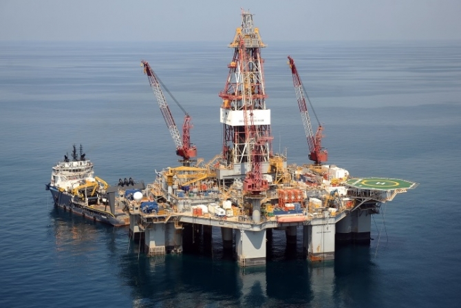 RRInternational's tweet photo. El a salutat faptul că a început #forajul în blocul #NeptunDeep, în largul Mării Negre, un proiect strategic, care a întâmpinat obstacole 'fabricate cu rea-credinţă'. (2/2) https://t.co/3UXi3NJzRk