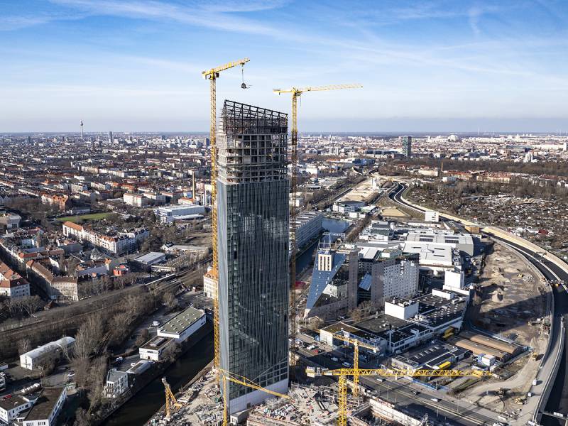 Meeting Media Group (@hqglobalmag) on Twitter photo In summer 2026, the <a href="/estrelberlin/">Estrel Berlin</a>, Europeās largest hotel, entertainment and congress complex, will celebrate a new addition: the Estrel Tower ā a new destination for meetings, events, celebrations, creativity, and collaboration.
meetingmediagroup.com/article/estrel⦠In summer 2026, the <a href="/estrelberlin/">Estrel Berlin</a>, Europeās largest hotel, entertainment and congress complex, will celebrate a new addition: the Estrel Tower ā a new destination for meetings, events, celebrations, creativity, and collaboration.
meetingmediagroup.com/article/estrelā¦