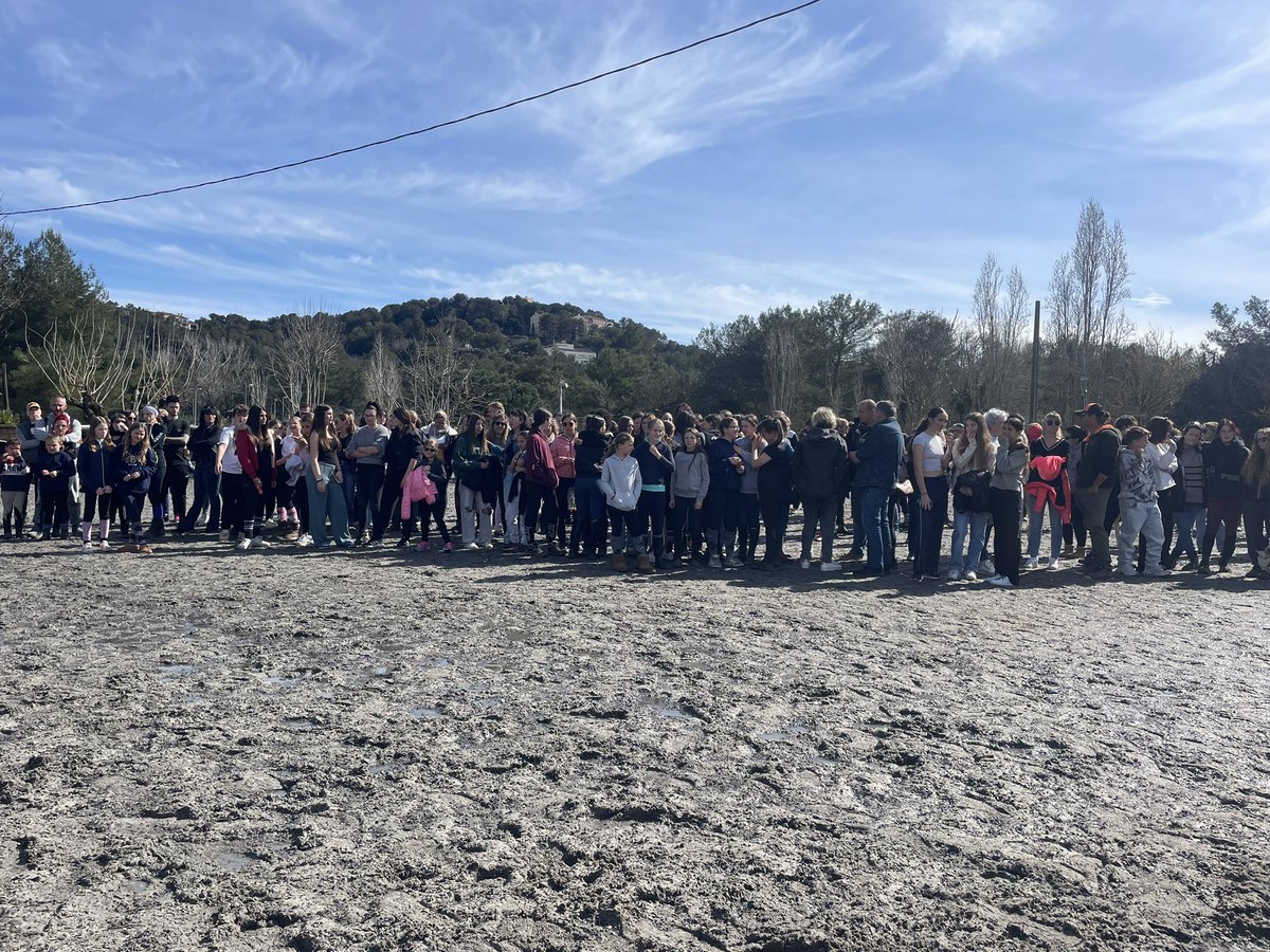 Marylène Iapichino (@marylenei) on Twitter photo L’émotion de tout un club équestre contraint de fermer faute de financement à Mougins. Reportage pour <a href="/F3cotedazur/">France 3 Côte d'Azur</a> ⬇️
youtu.be/lynl3dP_cLU?si… L’émotion de tout un club équestre contraint de fermer faute de financement à Mougins. Reportage pour <a href="/F3cotedazur/">France 3 Côte d'Azur</a> ⬇️
youtu.be/lynl3dP_cLU?si…