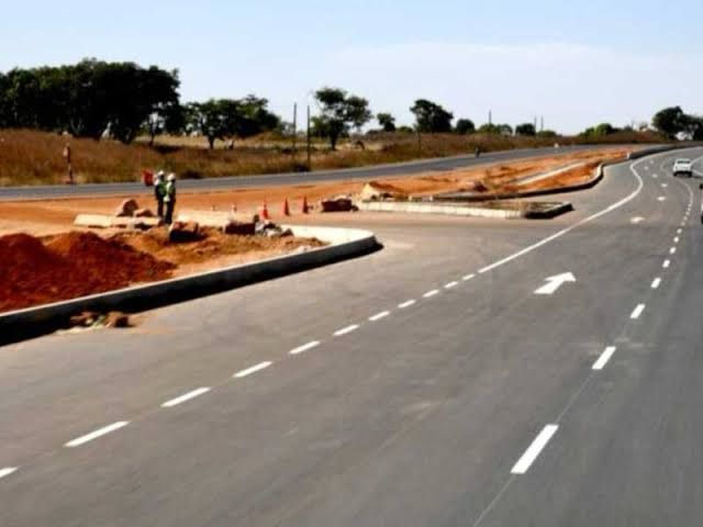 Daddy D.O🇳🇬 (@dolusegun) on Twitter photo <a href="/realdaveumahi/">David Nweze Umahi</a> 6. Enugu - Onitsha Expressway
The Enugu to Onitsha Expressway is a 107 km dual-carriage road, federally approved and funded via MTN’s tax credit scheme. Initially delayed by cost variations, it’s now on track for completion by May 2026, with construction at 50-70% complete as of <a href="/realdaveumahi/">David Nweze Umahi</a> 6. Enugu - Onitsha Expressway
The Enugu to Onitsha Expressway is a 107 km dual-carriage road, federally approved and funded via MTN’s tax credit scheme. Initially delayed by cost variations, it’s now on track for completion by May 2026, with construction at 50-70% complete as of