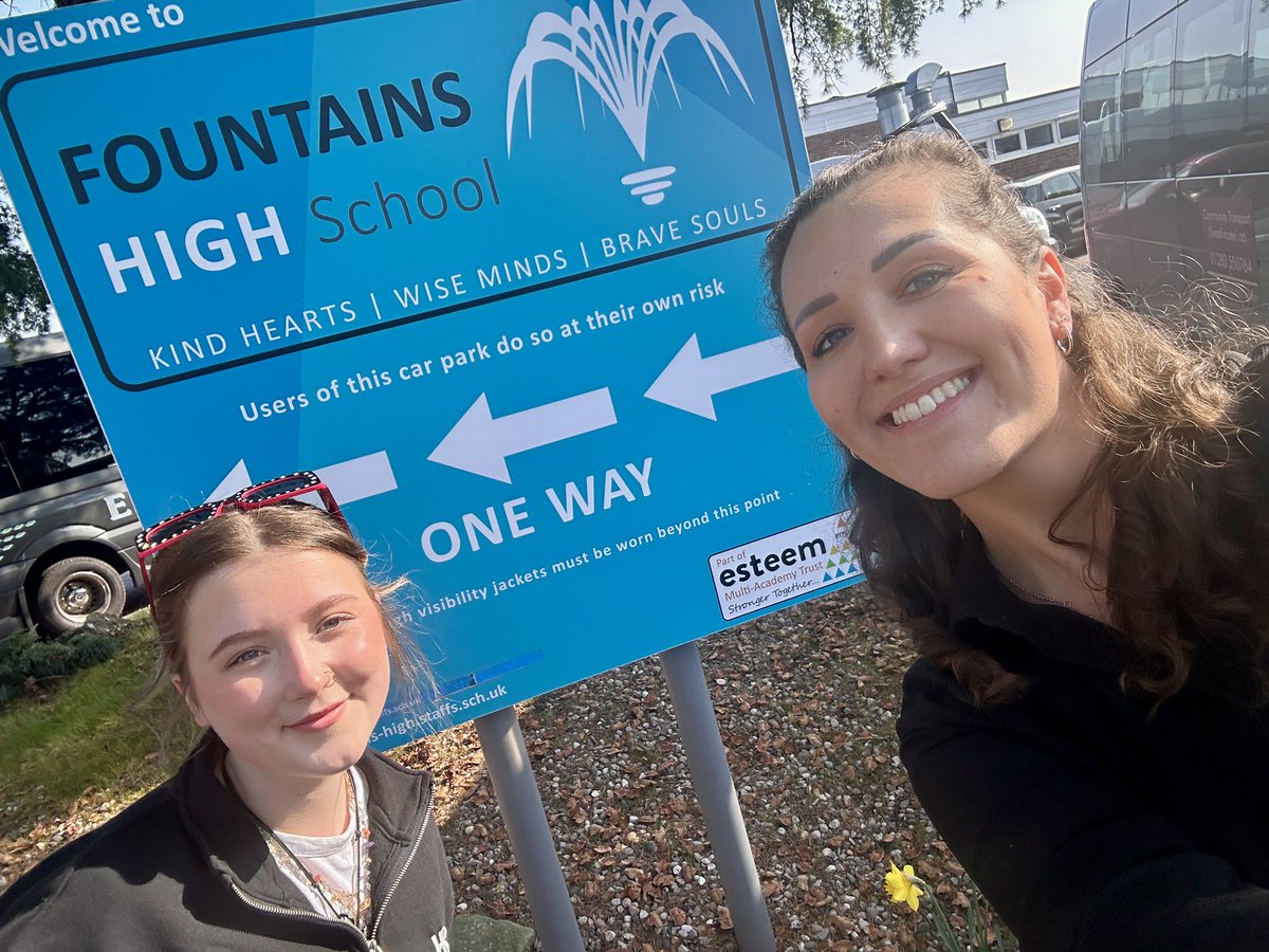 HardySignsLtd's tweet image. A big thank you to Fountains High School for having us. We hope the students found it valuable and we look forward to seeing them achieve great things! 🙌

#HardySigns #FutureCareers #GettingReadyForWork #InspiringTheNextGeneration