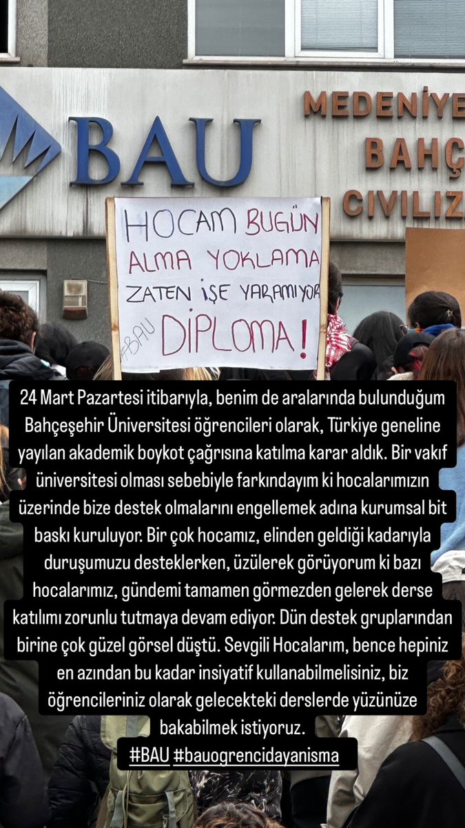 umutkanuni's tweet photo. Bir şekilde hocalarımıza ulaşması dileğiyle… https://t.co/BVSv3N2QEy