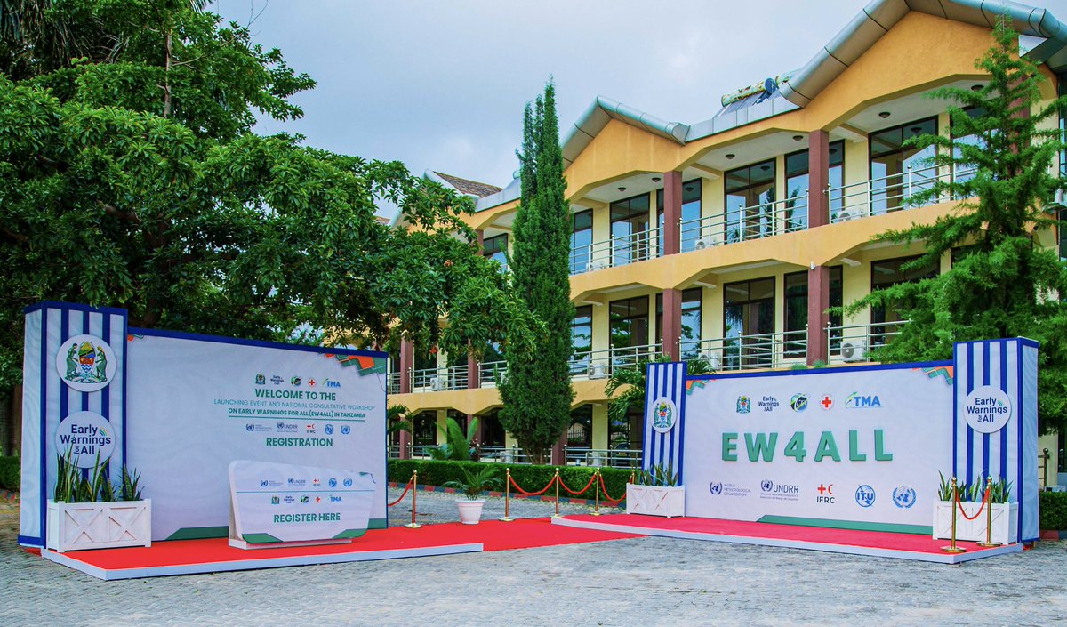 cornerstone_tz's tweet image. #ConferenceEvents

"Mamlaka ya Hali ya Hewa Tanzania" wako Kazini!

"Tanzania Meteorological Authority" (TMA) At Work!

LAUNCHING EVENT AND NATIONAL CONSULTATIVE WORKSHOP ON EARLY WARNINGS FOR ALL (EW4ALL) IN TANZANIA.

@tanzaniameteorological

🗓  19th and 20th March,
📍  Morena