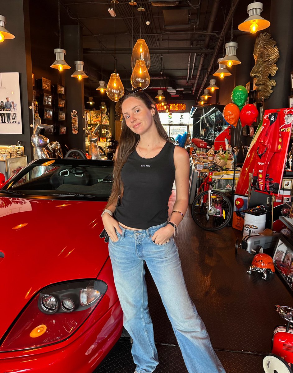 CryptoPizzaGirl 🍕🐳 tweet media