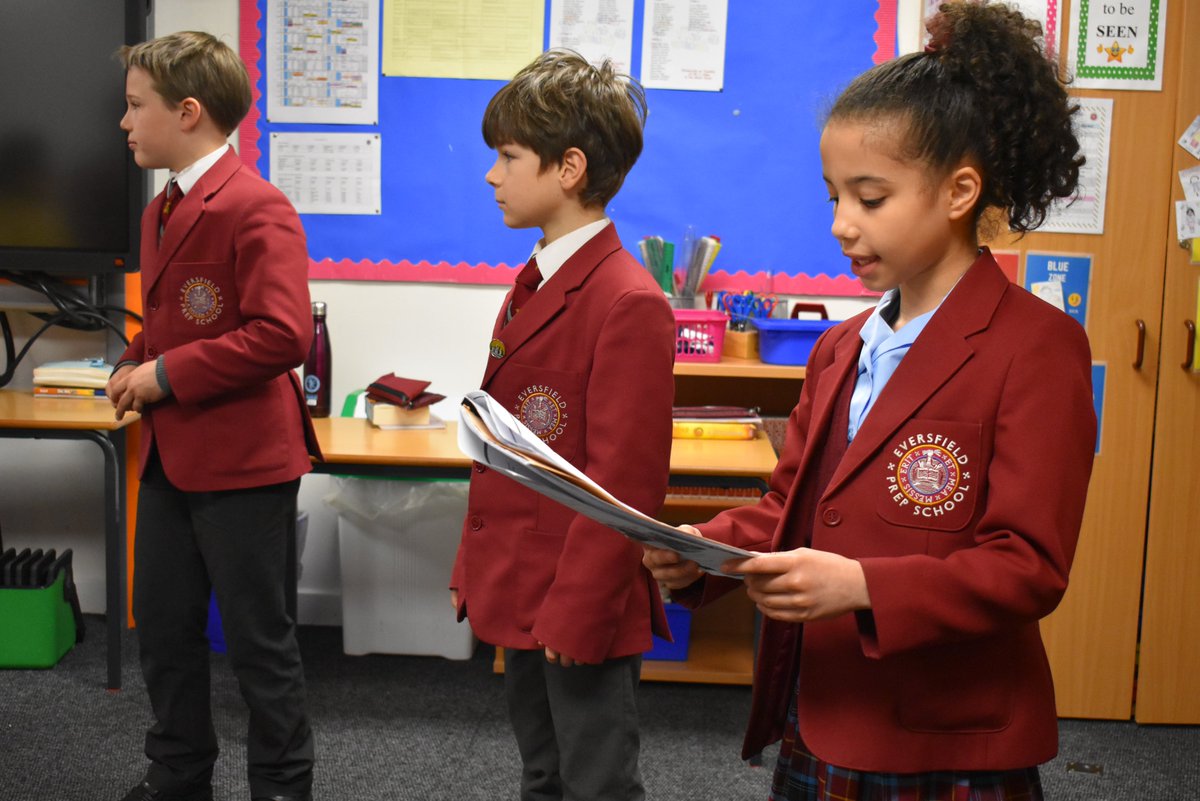 eversfield647's tweet photo. 🎭It’s an ambitious goal to stage a play in a week but there is a storm of talent brewing this morning as Form 5 mark their movements and master their lines for this week’s performance of Shakespeare’s The Tempest. 🌊🎟
#AStormOfTalent #TheTempest #SchoolTheatre #ShakespeareLive https://t.co/JNEhig4ACj