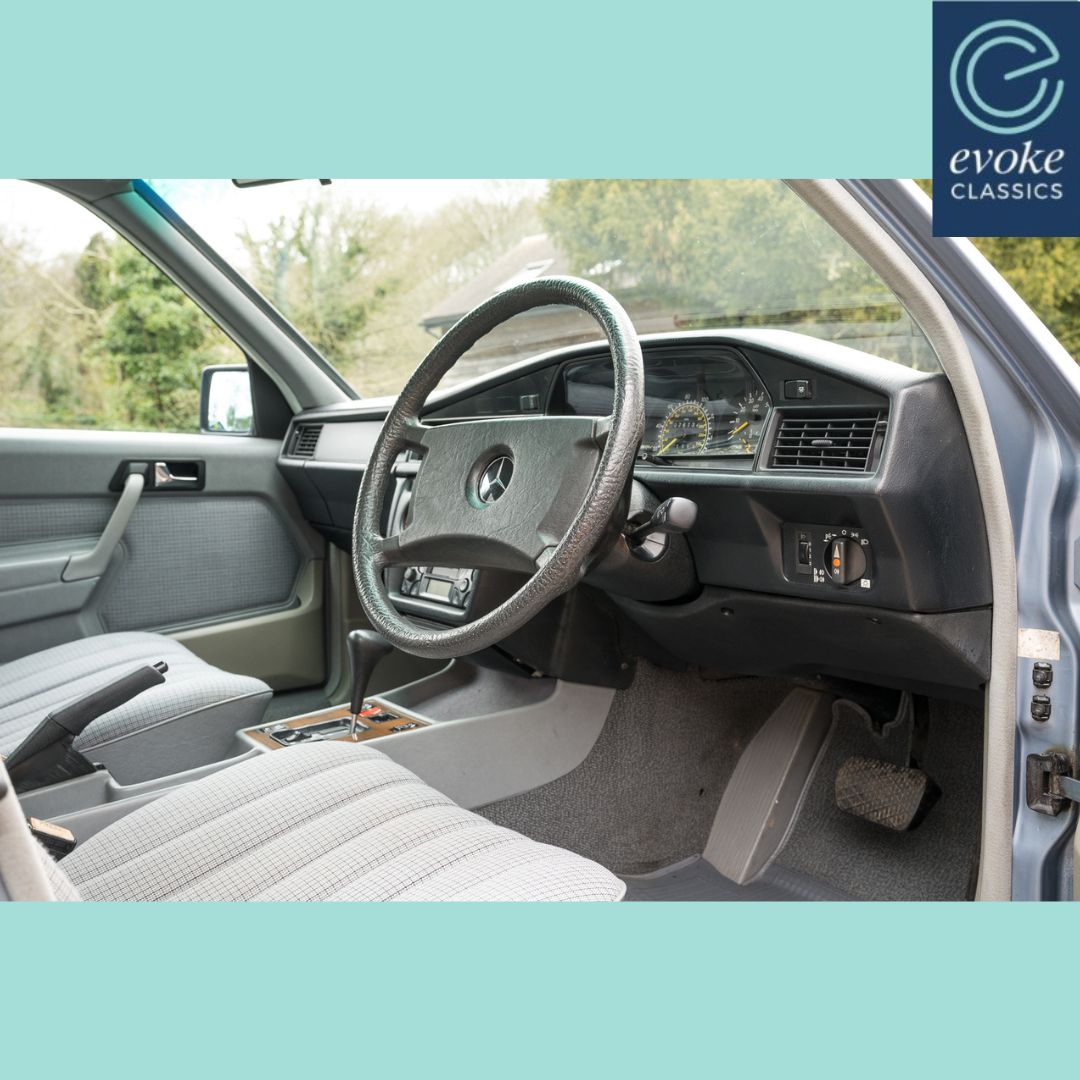 EvokeClassics's tweet image. LIVE AT AUCTION
1988 Mercedes Benz 190E 2.6 Auto
evoke-classics.com/auction/#/lots…

• Desirable 2.6 petrol engine
• MOT to 3rd March 2026
• Recent specialist engine tune costing £1300
• Just 76,250 miles
#MercedesBenz190E