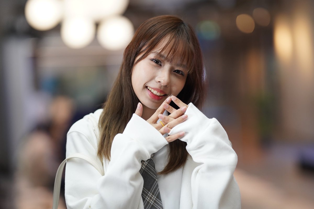 Online Station tweet media