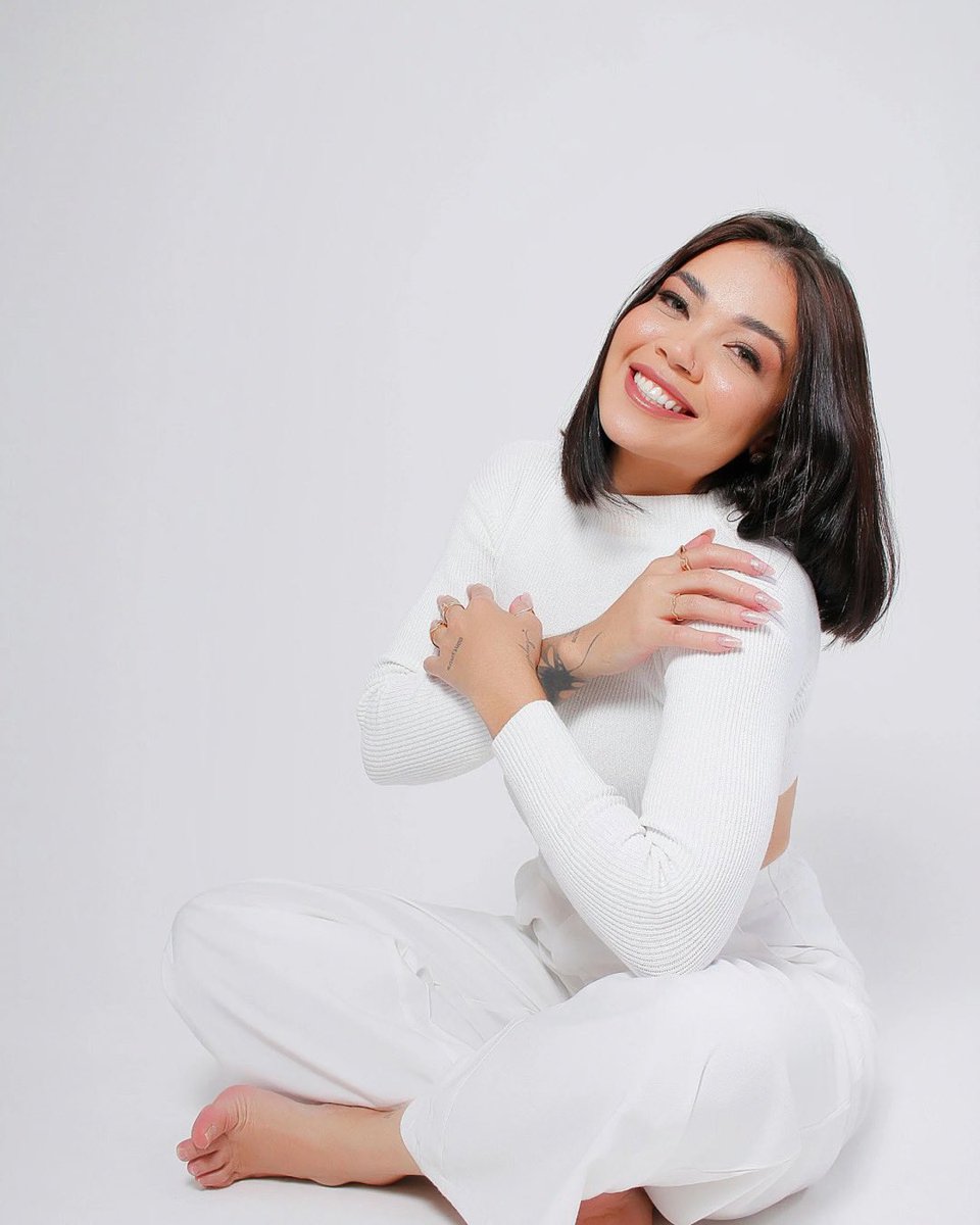 latanyaonline's tweet image. 🤩When you feel beautiful, you shine from the inside out! 

#beautytips
#makeuptips