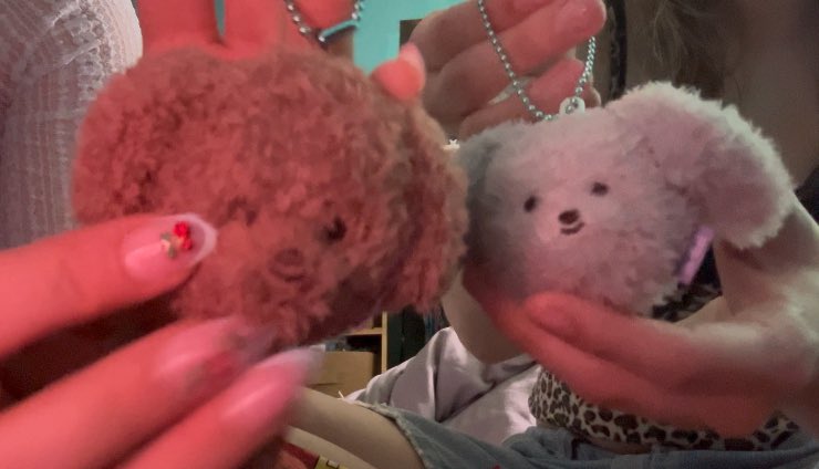 yonjigu's tweet photo. Me and my girlfriend with commedega https://t.co/vL9xc9Tgxv