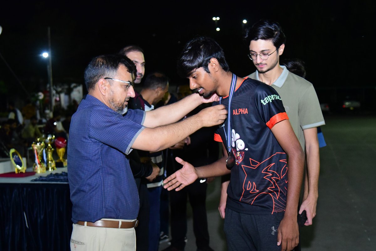 Pak Navy COMKAR Command tweet media