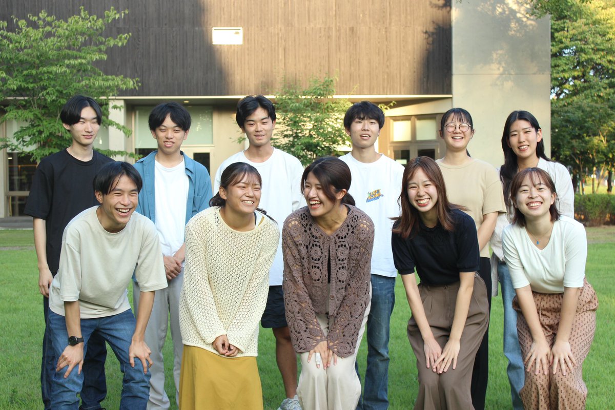 Rideon_withu's tweet photo. 【note#1公開】

Rideonは、ひとりの大学生の「熊が出そうな夜道を50分歩いた」経験から始まりました。

“あったらいいな”を、仲間と形にしていくまでの物語と想いを綴ったnoteです。

▼noteはこちら
https://t.co/tvnpePsJ0e

#Rideon #クラウドファンディング #大学生起業 #地方創生 #ライドシェア https://t.co/wPI11Qd81O