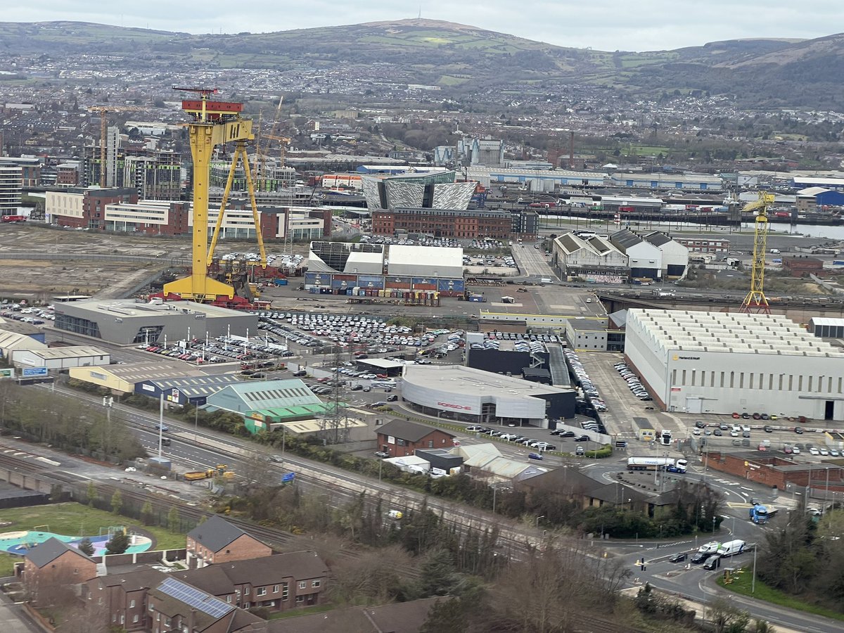 Prof Mark A Gillan tweet media