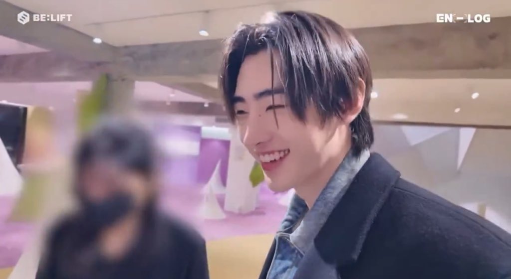 you can see how yeji melts all of sunghoon’s frustrations away 🥹