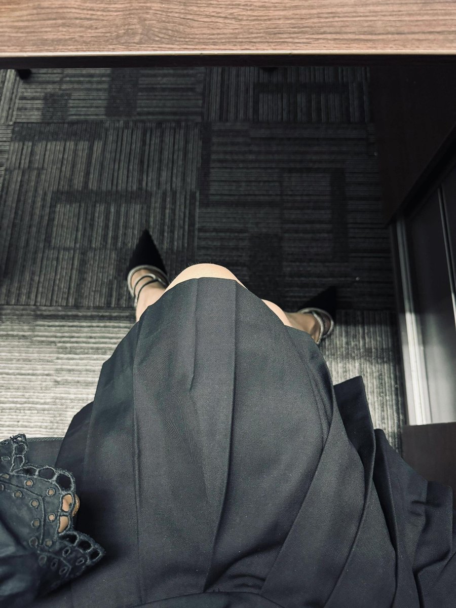 vptxaTYUI's tweet image. A boring day