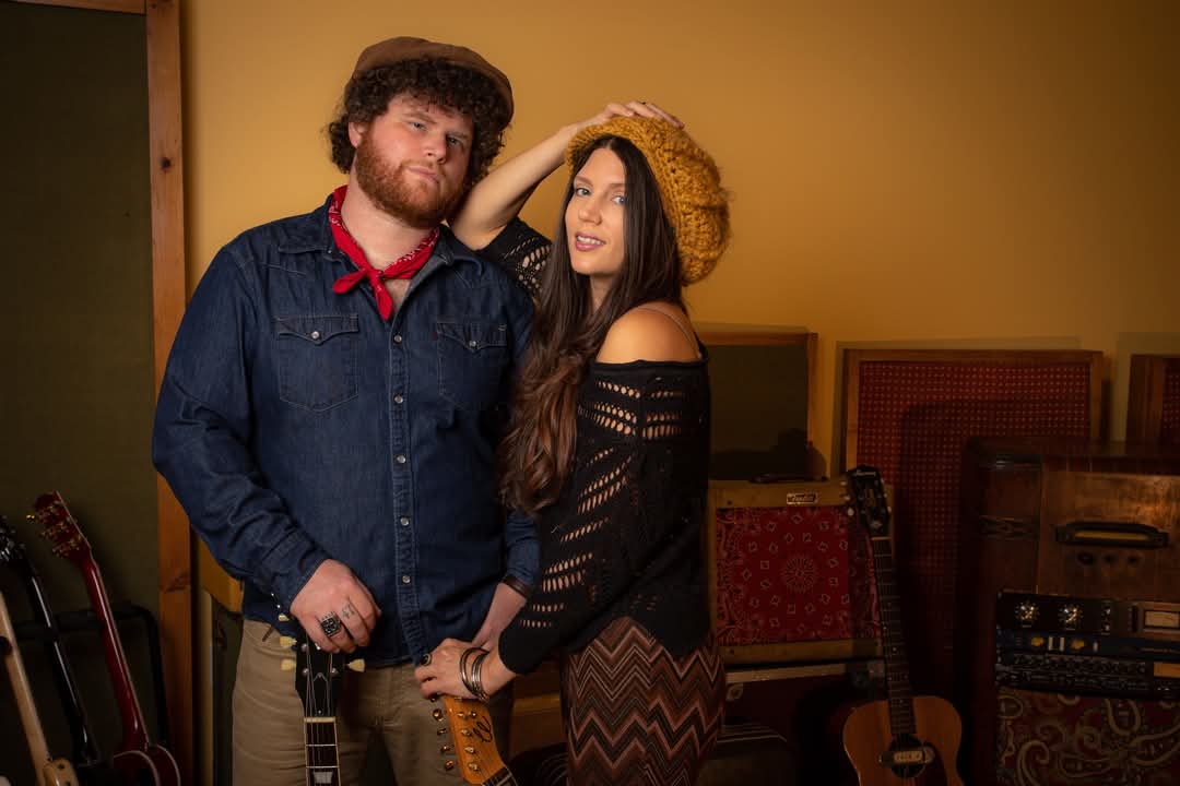 CONCERT SATURDAY: Campbell &amp; Johnston at the FUNDY DISCOVERY AQUARIUM in St. Andrews by-the-Sea!

🎟Tickets: huntsmanmarine.ca

🎸 Campbell &amp; Johnston
Saturday, March 29, 2025
Price: $28 + HST &amp; fees
Doors open at 6:30pm, cash bar available, show starts at 7:30pm