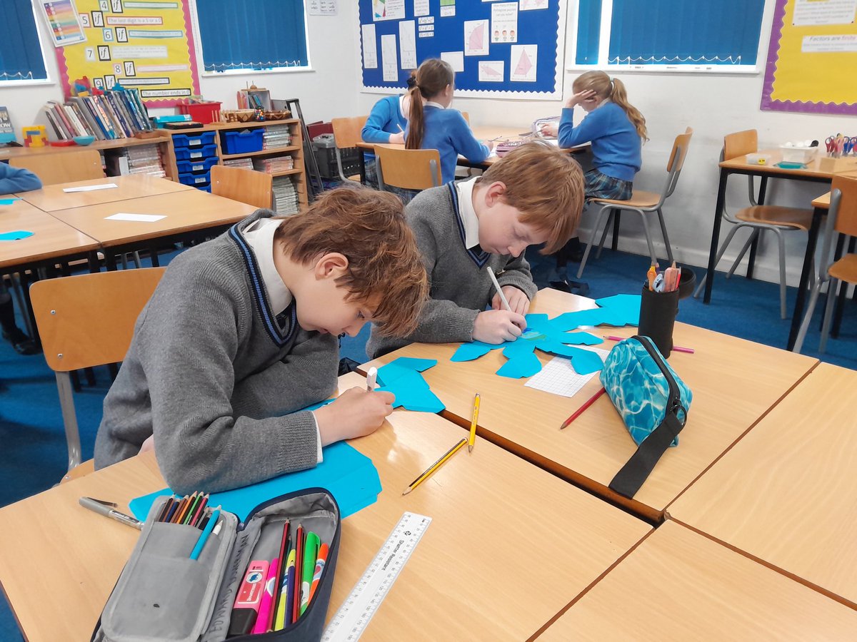 HZG_Academic's tweet photo. @HazlegrovePrep #HazlegroveYear5 #HazlegroveMaths Year 5 designing and building colourful Easter egg nets in maths. https://t.co/qpkyThtWVe