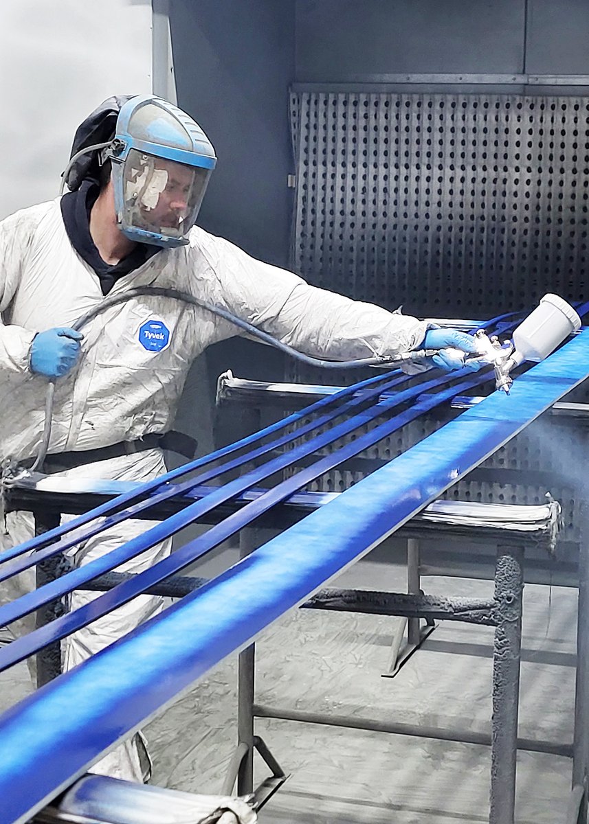 NBPltd's tweet image. 🎨 Custom Colours, Made Easy! 🎨

Need fascia, soffit or trims in a specific shade? Just give us a RAL code, and we’ll spray it for you!

Ask your rep or contact us: nbp.co.uk/colour-match

#SprayedService #CustomColours #Fascia #Soffit #NBP