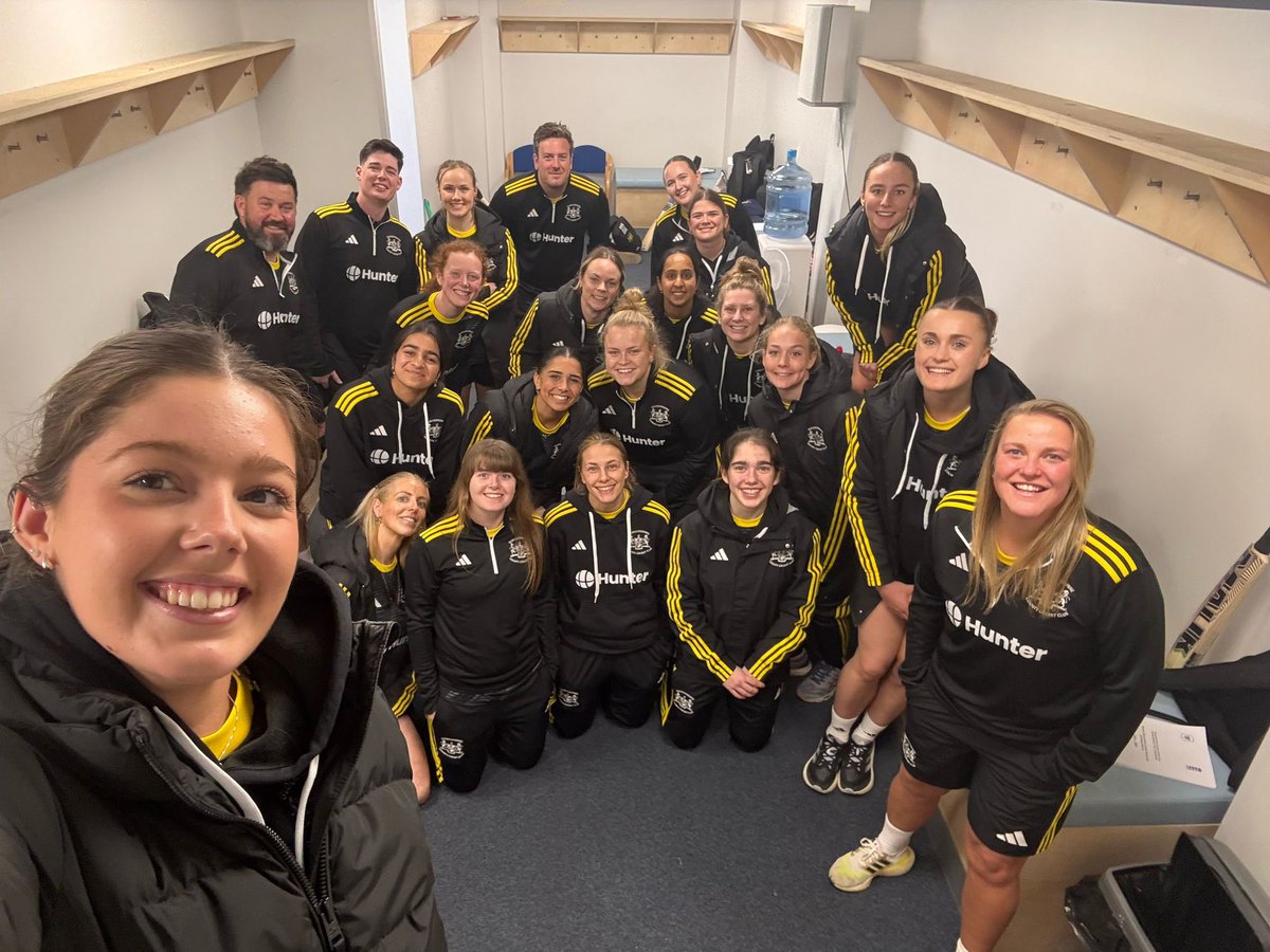 gloswomen's tweet photo. First Media Day ✅

#BecomeGlorious https://t.co/L1v2SqCdKK