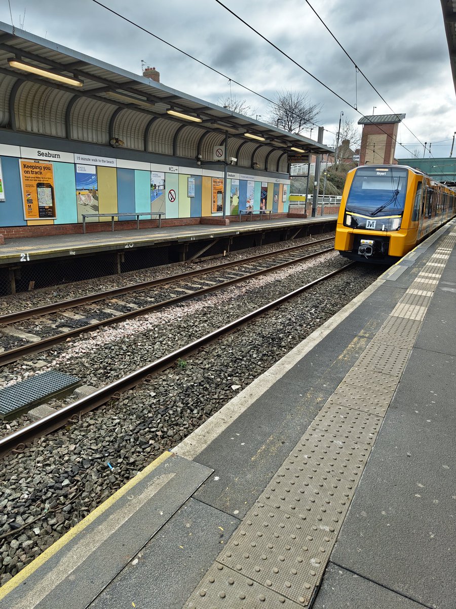 Look <a href="/Metro_Manners/">Metro Manners</a> - it's the lesser spotted shiny new metro in action at Seaburn on the Sunderland line. A rare sight, but always good to see...