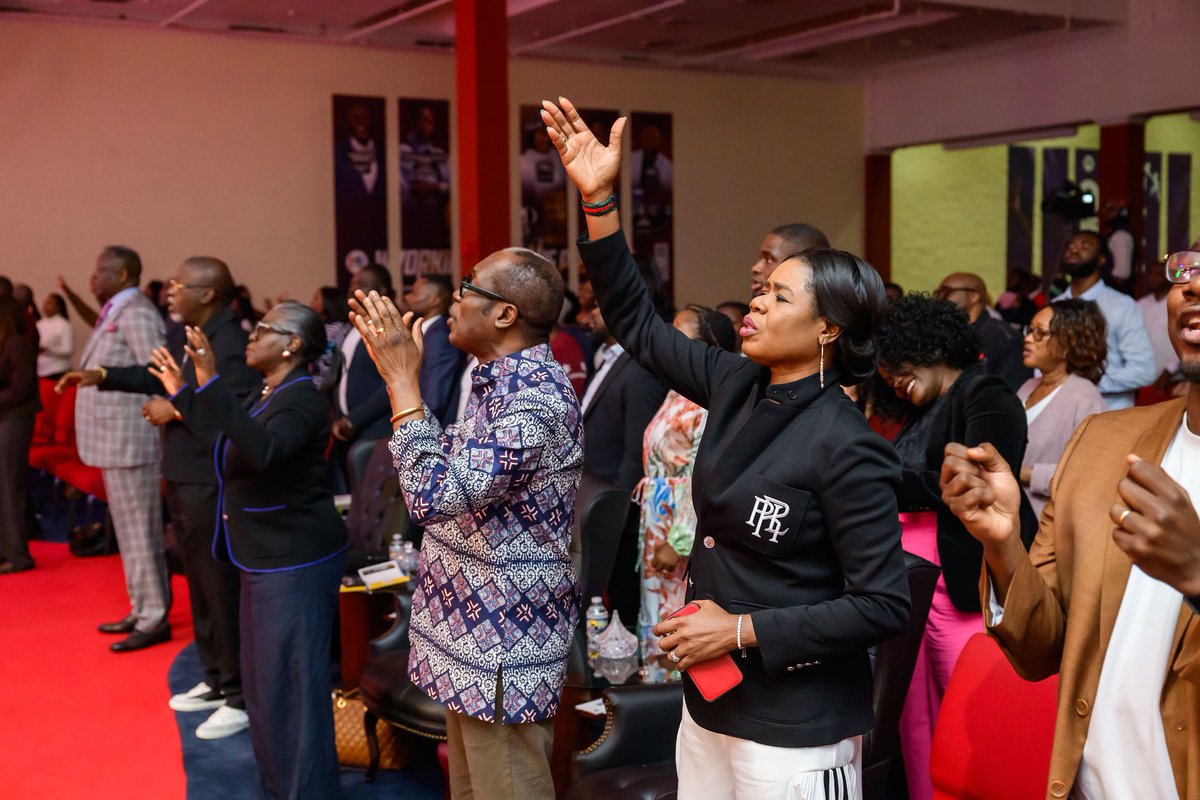 JesusHouseBalt's tweet image. Word Works Conference Day 2 Unleashed FIRE! 🔥Greater glory is coming!

Don’t miss what’s next! Join us tonight at 7 PM for another power-packed encounter—come expectant, come ready!

#WordWorksConference2025 #WorkingsOfHisPower #WorshipExperience #DivineEncounters…