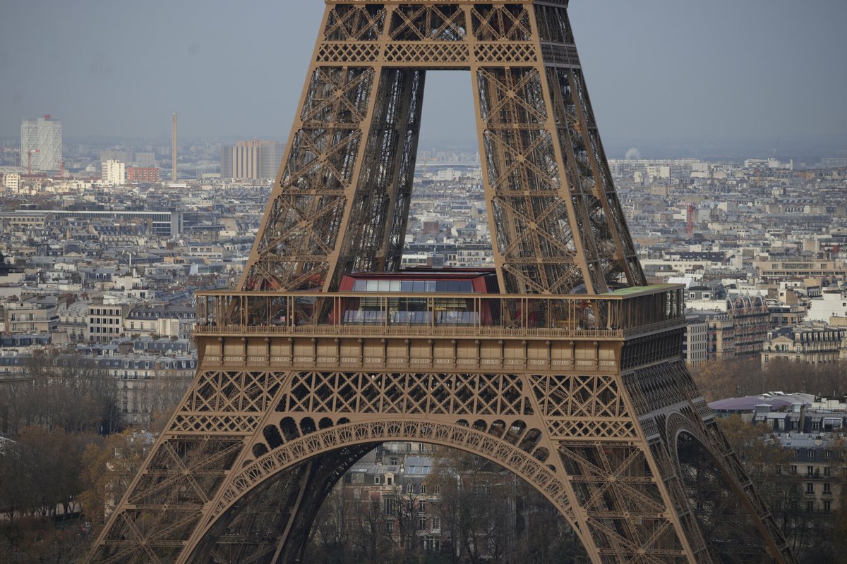 Paris : les noms de femmes scientifiques bientôt inscrits sur la tour Eiffel ?
➡️ l.leparisien.fr/xI8z