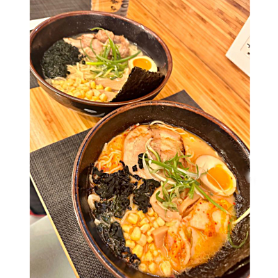 mistofdusk's tweet photo. ᅟᅟramen dan smoothies kali ini buat Hajime dan Togame. selamat ramen date (2), dan semoga suka ya. https://t.co/ZRkJOpoqIS