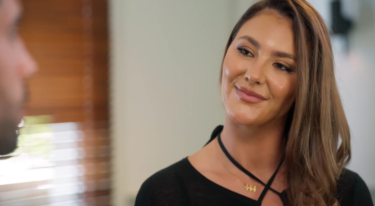 "Aussie bogan and Greek bogan. I'm like a grogan."
Uhh.... who wants to tell her? urbandictionary.com/define.php?ter…
#MAFS #mafsau #mafsaus #MarriedAtFirstSight