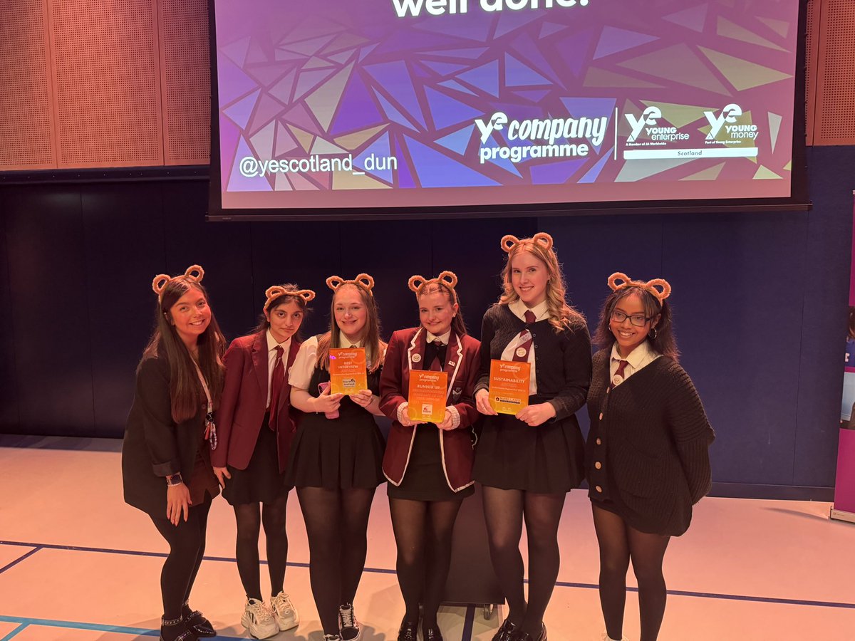 Couldn’t be any prouder of our 2024-2025 VOLA Young Enterprise team ‘Pawsitivity Bears’, winning THREE awards at the Dunbartonshire Final! 

🗣️ Best Interview 
♻️ Sustainability 
🎉 Runner-Up for Dunbartonshire Company of the Year

What a night!