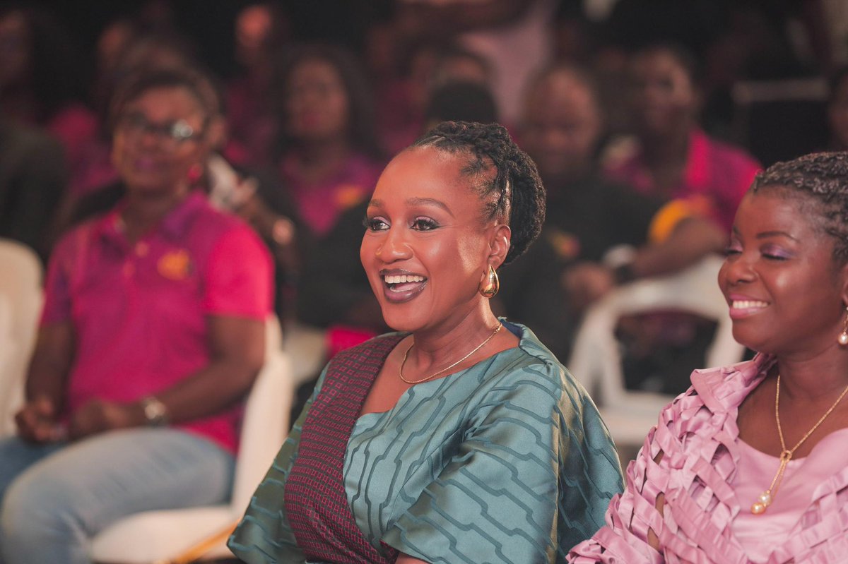 When women come together, magic happens! 😀

#YelloLadiesNetwork