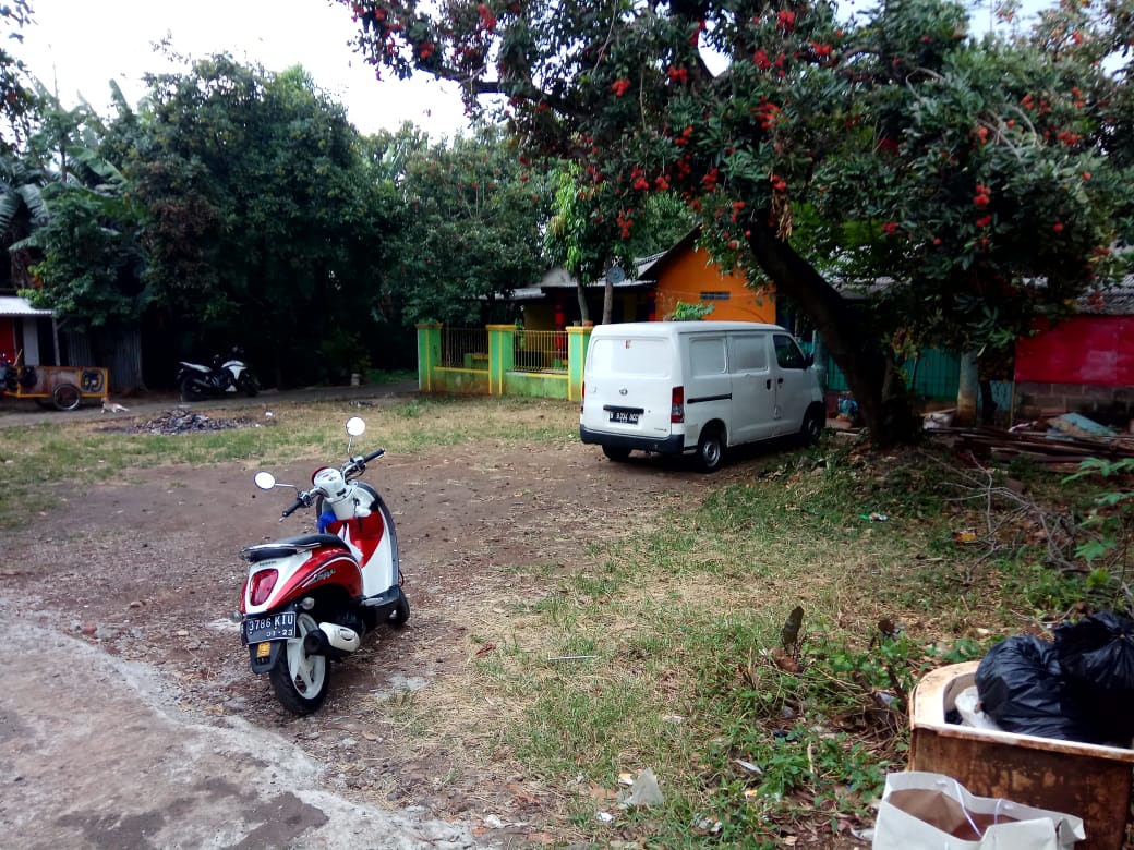 HTSjeruk's tweet photo. @biasalahanakmud Dijual Tanah di dekat pasar kecapi, Pondok gede
LT 200m

Cocok untuk gudang bagi yang memiliki toko disekitar pasar maupun tempat lainnya

- Dekat keluar masuk tol Jatiwarna, 
- Akses jalan masuk lebar 1 mobil

Bisa perjanjian di notaris dengan cicilan.
Atau juga cash. https://t.co/IzlK4Ks3HK