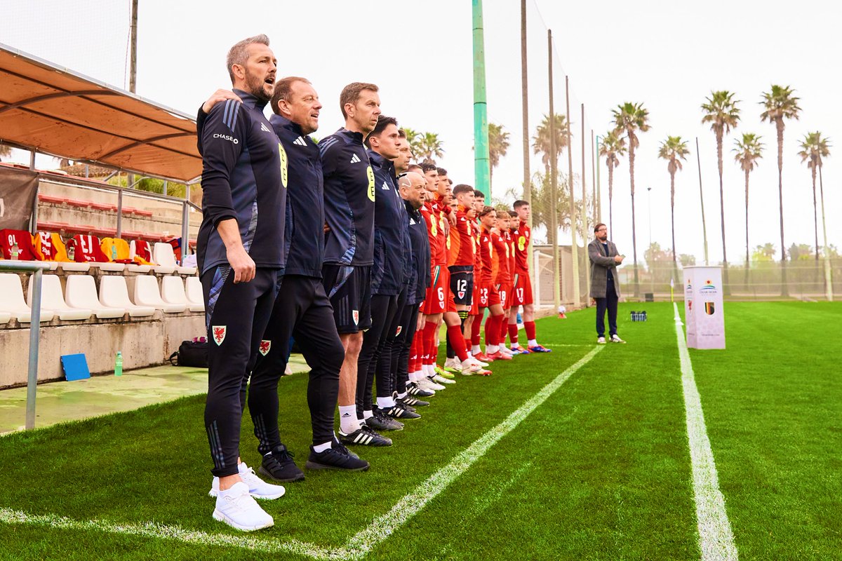 Matt Jones (@mattjones__7) on Twitter photo Hugely successful International Camp One I am so Appreciative of.
Huge amounts of work gone in by all in the last 5months ahead of <a href="/UEFAUnder21/">UEFA U21 EURO</a> Qualifying Campaign.
Every staff Member not just Experts in their field but Incredible human beings & fully committed to our Boys. Hugely successful International Camp One I am so Appreciative of.
Huge amounts of work gone in by all in the last 5months ahead of <a href="/UEFAUnder21/">UEFA U21 EURO</a> Qualifying Campaign.
Every staff Member not just Experts in their field but Incredible human beings & fully committed to our Boys.