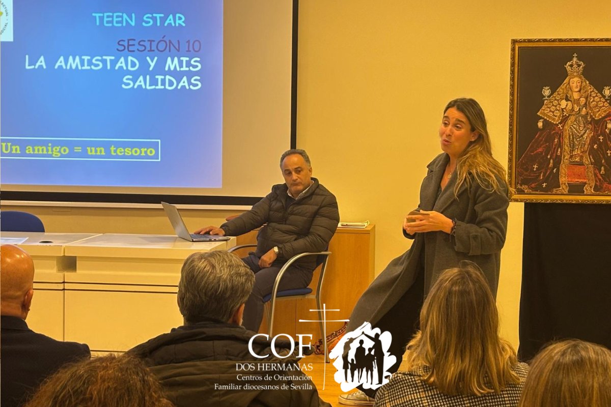 Reunión de balance con padres y madres de los alumnos que han realizado el curso 𝗧𝗲𝗲𝗻 𝗦𝗧𝗔𝗥.
Los monitores compartieron puntos clave y conclusiones y nuestro director, <a href="/fmurielrivas/">Francisco Muriel</a>, y <a href="/adrianriosb25/">Adrián Ríos</a>, agradecieron a las familias su confianza y a los formadores su esfuerzo.