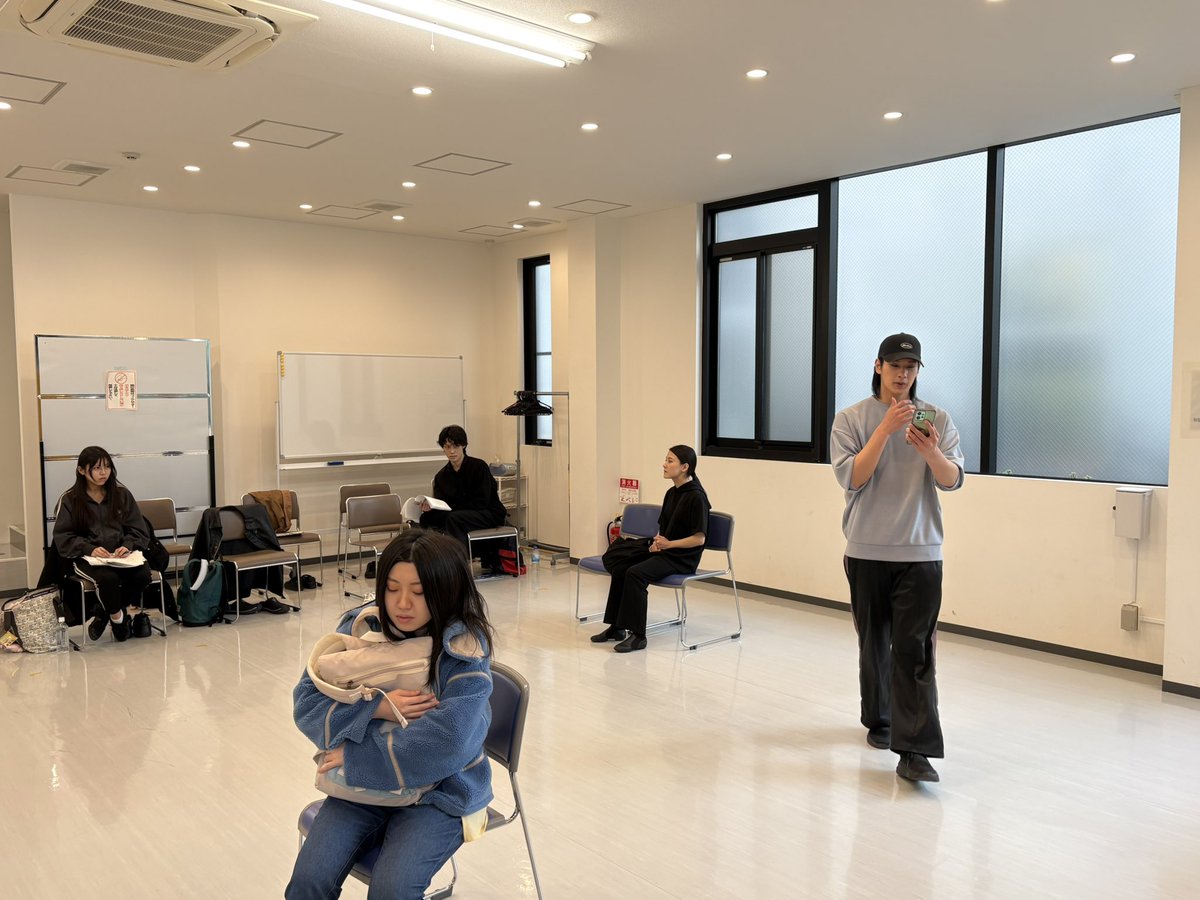 TMM_2025's tweet photo. 【Happy Birthday to you】

#橋本真一 さん 作詞作曲の
オリジナルソング
"Happy Birthday" の歌詞、想いを
大切に紡ぎ、繋ぐキャストたち✨️

橋本さんのメッセージを
皆様に心を込めてお届けします🎂

#東京ミュージカルマーケット
#TMM https://t.co/hKeZYOY5VT