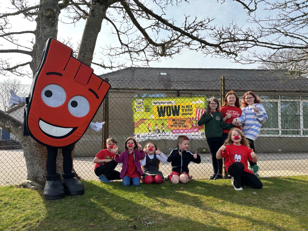 LStreetsScot's tweet photo. Strider sprung to life, and celebrated the emergence of the Spring WOW Top Ten challenge in @Aberdeenshire together with enthusiastic pupils at @MeiklemillP &amp; @UdnyGreenSch . The enthusiasm was on top! 🌷🌷😁 https://t.co/8n0xu0Mok9