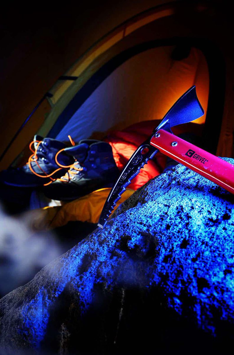 2025年　コマフォト４月号
写真におけるAIの今
 
ゼウスのスチルライフマジック
山のイメージ　中古くん撮影
youtube.com/live/YLZToD4-l…
配信のURL

ゼウスのスチルライフマジック〜楽しいブツ撮影の実践
ゼウス　MOOK本　第二弾　発刊
 genkosha.co.jp/gmook/?p=34728