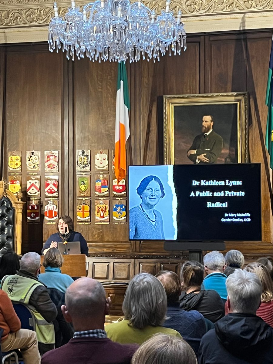 Many thanks to Dr Mary McAuliffe (<a href="/gender_ucd/">UCD Gender Studies</a>)  for kicking off our 2025 series with a fascinating Oak Room Talk on the life of Dr Kathleen Lynn; from radical politics to St Ultan's Hospital &amp; life w her partner, Madeleine. Her co-authored book is available from <a href="/UCDPress/">UCD Press</a>.