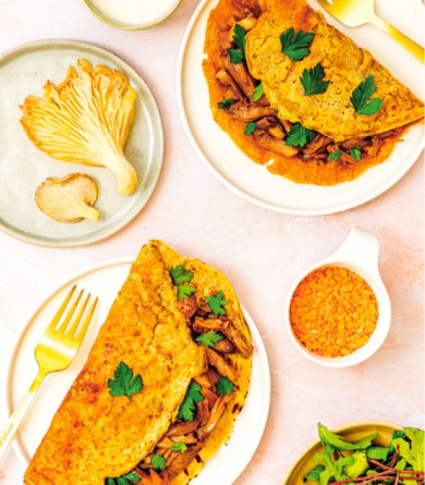 Dans "Cuisine végétale anti-inflammatoire" (aux éditions La Plage), la diététicienne nutritionniste Ségolène Guisset vous concocte des #recettes faciles et savoureuses dont celle de la semaine : des #wraps de lentilles corail et shawarma de pleurotes🌯. brnw.ch/21wRyDj