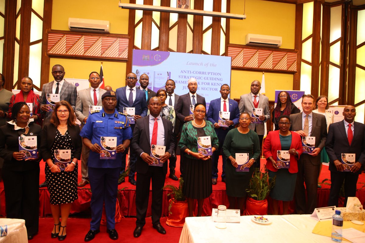 CJMarthaKoome's tweet image. This morning , I launched the long-awaited Strategic Guiding Framework on Anti-Corruption in the Justice Sector. Today marks the culmination of a critical and deliberate journey—one driven by our shared resolve to confront and root out corruption from the justice sector. This…