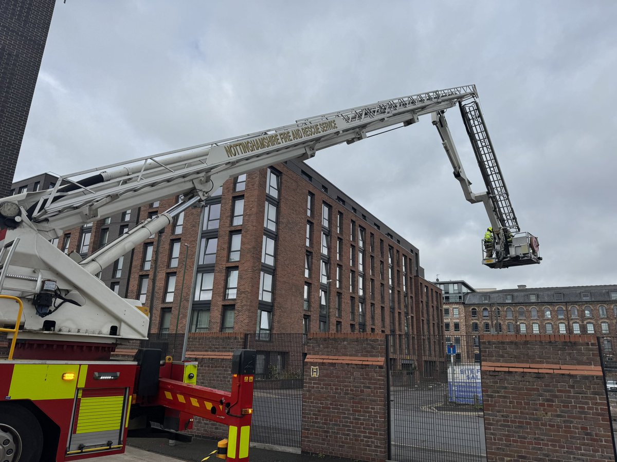 NottsFireOnCall's tweet photo. Taking this On Call Crew and our Equality Officer Dene to ‘new heights’ as part of our latest #OneTeamDay
Every quarter I challenge the team to “spend a day with someone they don’t know” and find out about how we all work together and put our communities first. https://t.co/DRdh28cgPS