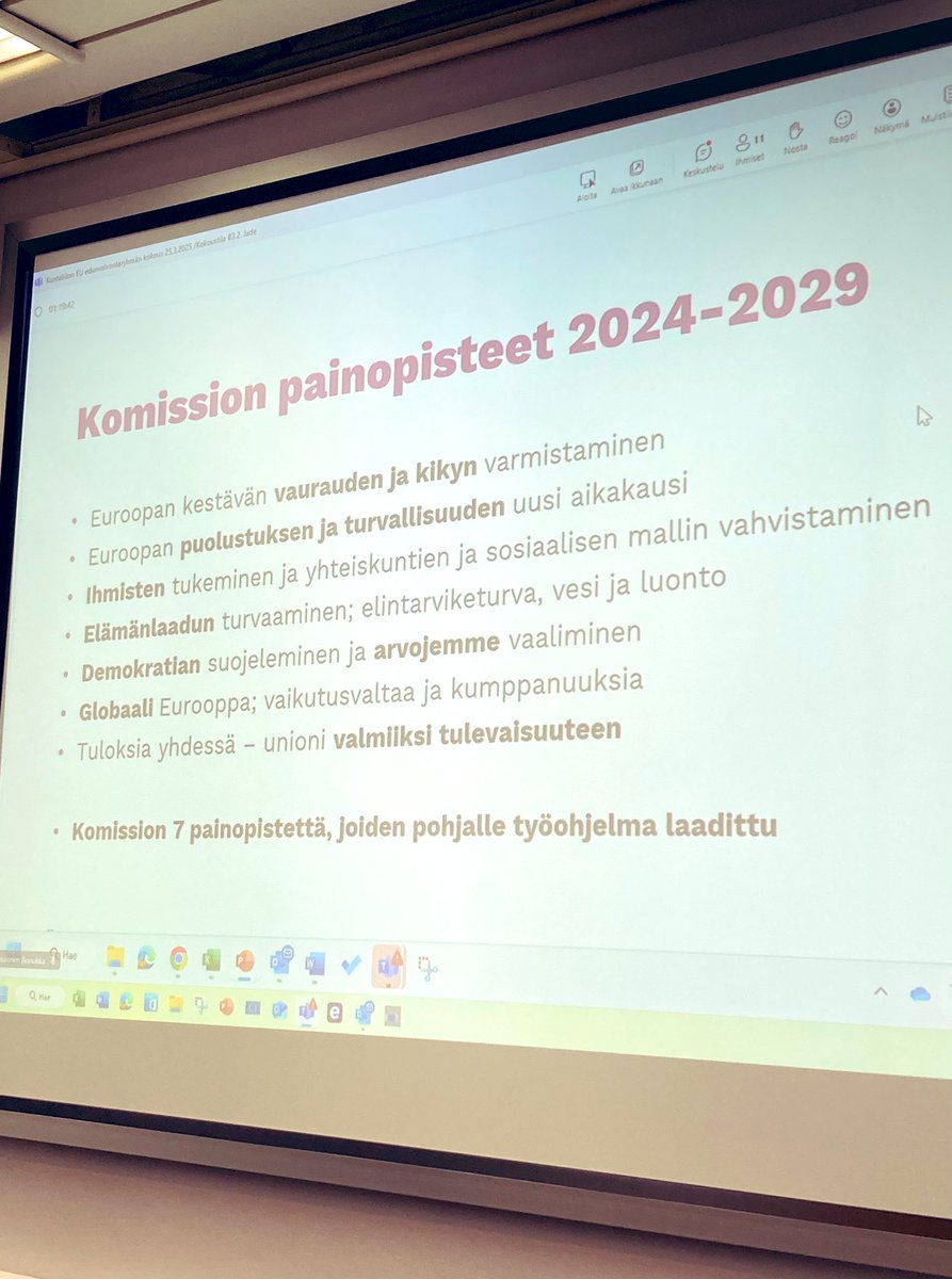 EU:n komission tulevien vuosien painopisteet käsittelyssä <a href="/Kuntaliitto/">Kuntaliitto | Kommunförbundet</a> :n EU-edunvalvontaryhmässä. Vieraanamme <a href="/TMAalto/">Tuuli-Maaria Aalto</a> , joka valotti Suomen kantojen valmistelua.  🇪🇺🇫🇮