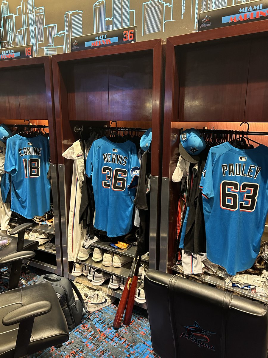 Got this picture this morning from ⁦<a href="/mmervis12/">Matt Mervis</a>⁩. Unbelievably proud of these #bluecollar dudes. The ⁦<a href="/DukeBASE/">Duke Baseball</a>⁩ family is pulling for you. Go be great. @mlb ⁦<a href="/Marlins/">Miami Marlins</a>⁩