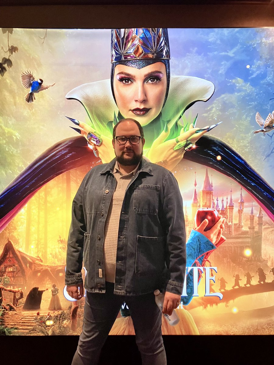 UniofNorthamptonNews (@uninhantsnews) on Twitter photo Magic Mirror on the Wall…is the newly released #SnowWhite film the fairest of them all?👑🍎
Deputy Head of Culture <a href="/UniNorthants/">UniofNorthampton</a> <a href="/ATStepniak/">Dr Anthony Stepniak He/Him</a> shared his views this morning with <a href="/AmosAnnabel/">Annabel Amos</a> <a href="/BBCNorthampton/">BBC Northamptonshire</a>
Listen again here 👉 bit.ly/4iDYYGc (starts at 1h 39mins) Magic Mirror on the Wall…is the newly released #SnowWhite film the fairest of them all?👑🍎
Deputy Head of Culture <a href="/UniNorthants/">UniofNorthampton</a> <a href="/ATStepniak/">Dr Anthony Stepniak He/Him</a> shared his views this morning with <a href="/AmosAnnabel/">Annabel Amos</a> <a href="/BBCNorthampton/">BBC Northamptonshire</a>
Listen again here 👉 bit.ly/4iDYYGc (starts at 1h 39mins)