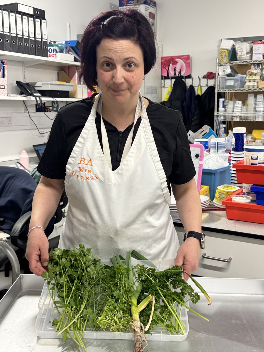 Ms Lal (@digforvictoryba) on Twitter photo Teamwork, dedication and not forgetting cross-curricular links. freshly picked produce, delivered to Food-Tech exams this morning. A snippet of self-sufficiency here at BA #schoolgardens #togetherwegrow <a href="/Bedford_Academy/">Bedford Academy</a>
<a href="/heartacadtrust/">HEART Academies Trust</a> <a href="/paul_edmond01/">Paul Edmond</a> Teamwork, dedication and not forgetting cross-curricular links. freshly picked produce, delivered to Food-Tech exams this morning. A snippet of self-sufficiency here at BA #schoolgardens #togetherwegrow <a href="/Bedford_Academy/">Bedford Academy</a>
<a href="/heartacadtrust/">HEART Academies Trust</a> <a href="/paul_edmond01/">Paul Edmond</a>
