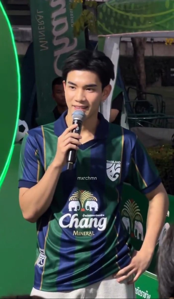 BabyFotFot_'s tweet image. ป๊าดดดว่ะ! น้องนักบอลคนนี้หล่อชิบlostเลยครับ!💚⚽️

FOURTH CHEER CHANGSUEK
#CHANGxFOURTH
#เชียร์ช้างศึกให้สะเทือนเอเชีย
#Fourthnattawat #โฟร์ทณัฐวรรธน์