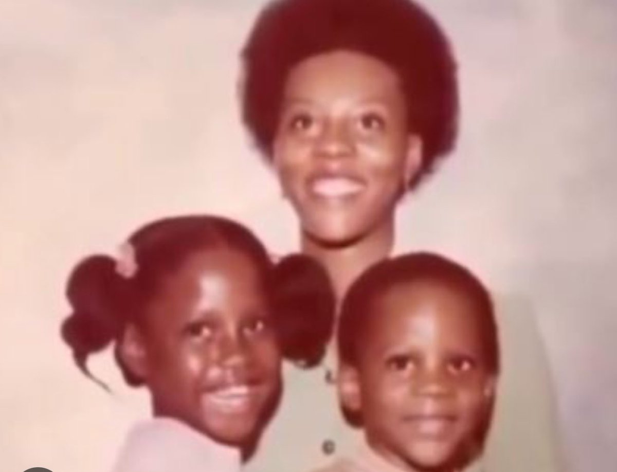 smootiepie's tweet photo. DMX as a kid💚❤️🖤 https://t.co/eVroxbuuI9