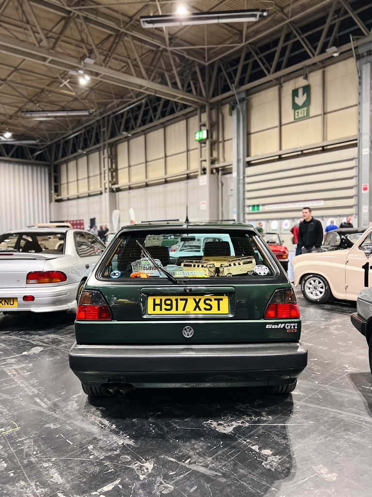 classiccarauc's tweet image. Incredible result for this Volkswagen Golf GTi 👀

Selling for over estimate and setting a new live auction world record of £37,687! 

If you have a car similar that you are looking to sell, get in touch with us today!

There's a link in our bio 🔗

#iconicauctioneers