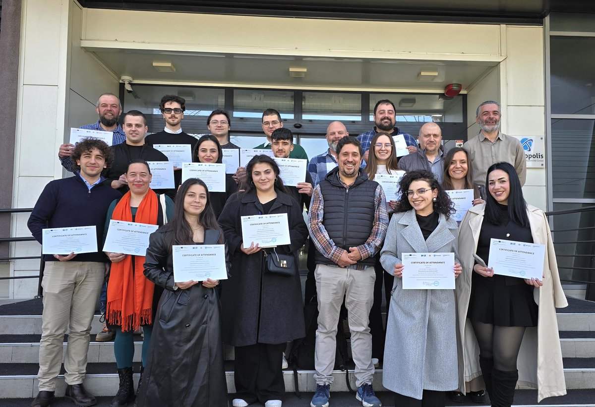 imast_district's tweet image. Montenegro hosted an inspiring 5-day #AMTECH training on #AdditiveManufacturing with participants from 🇲🇪🇦🇱🇮🇹.

Open dialogue, hands-on demos, and real collaboration, including a delegation supported by IMAST.