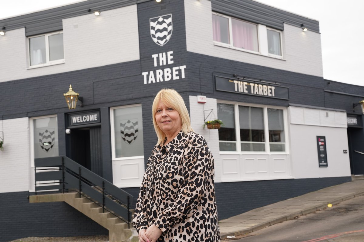 🔥📣 Scotland’s FIRST ever Nest Pub is here! 🍻 

After a £285,000 transformation, The Tarbet in Edinburgh has officially opened 🎉

It will be operated by franchisee Pauline, who previously ran the pub as a tenant. 📸 👇 

#Edinburgh #Belhaven #Pubs #Franchise #Investment