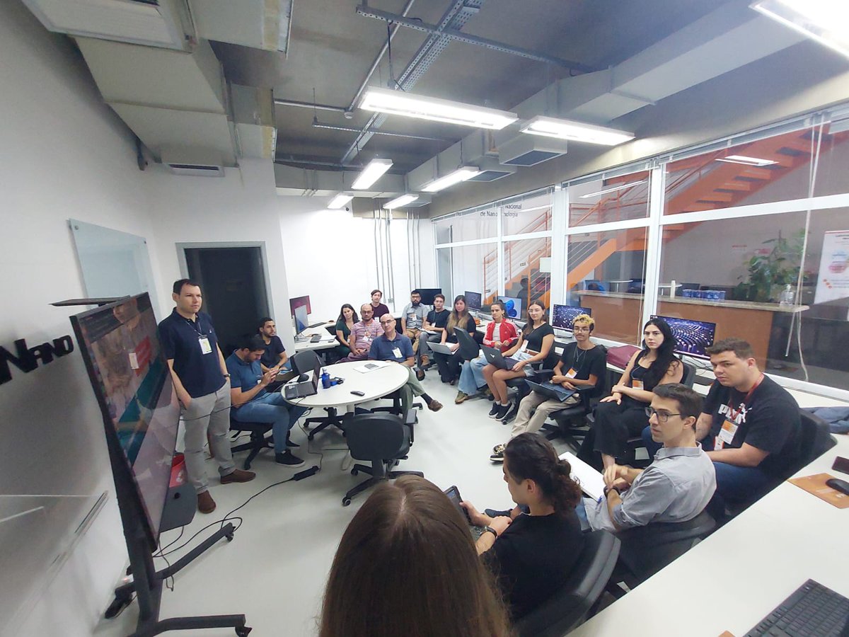 red_cebem's tweet image. 👏 The Electron Tomography & Subtomogram Averaging Workshop has officially begun at @CNPEM!
🔬 With hands-on training and in-depth explorations of Cryo-ET, participants are diving into an intensive program. Stay tuned for more!
#ImagingTheFuture